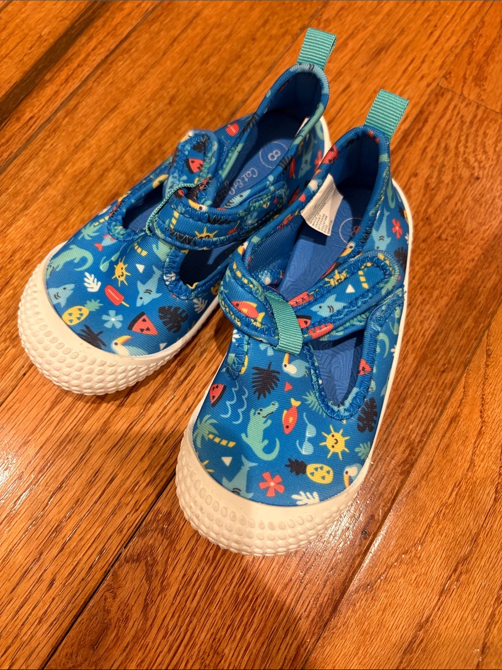 Cat & Jack Blue Ocean-Print Water Shoes with Teal Pull Tabs